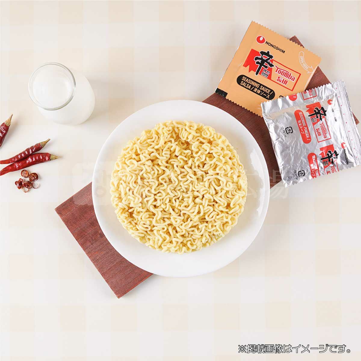 農心 辛ラーメントゥーンバ137g | 韓国広場e-shop本店