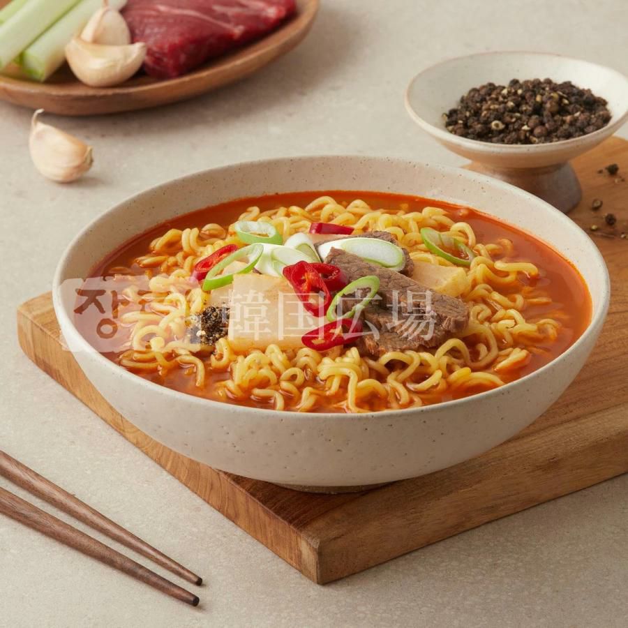 三養 メップ 黒胡椒牛肉味ラーメン 110g | 韓国広場e-shop本店